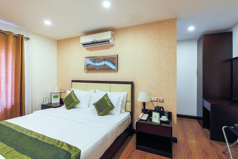 Treebo Trend Adrak Hotel Thiruvananthapuram Exterior photo
